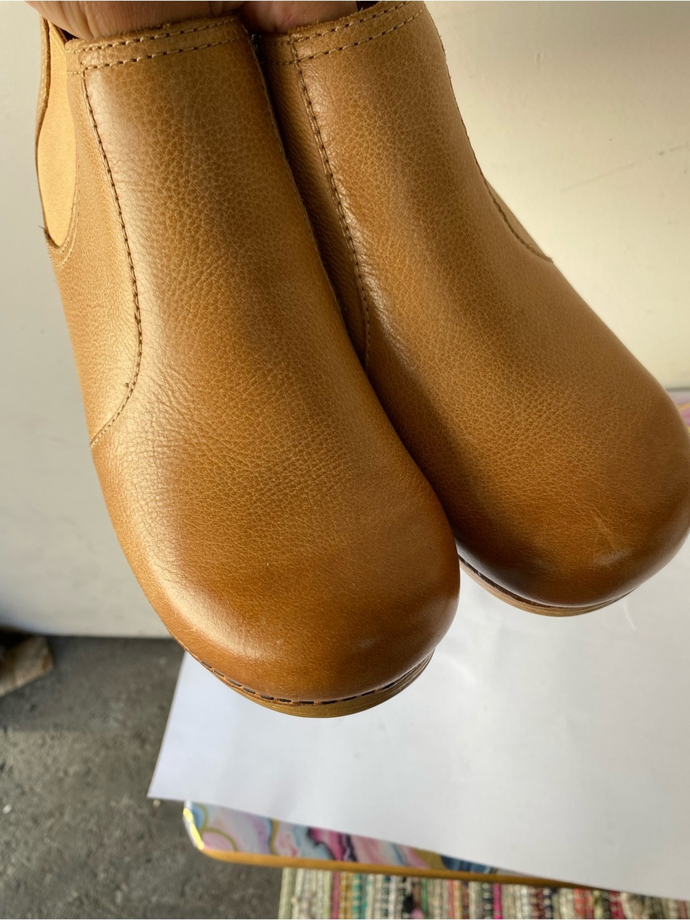 Dansko Frankie Honey Tan Leather Chelsea Clog Ankle Boots Size 39/8.5 - Picture 7 of 11